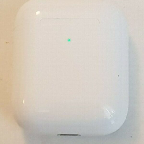 Genuine Apple Airpods Charging Case 2nd Gen Wireless Charging Bluetooth White